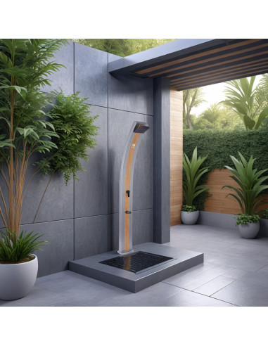 Doccia Solare Grigia In Alluminio Con Fascia Legno e Soffione Quadrato