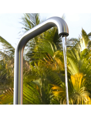 Doccia Sined Sassari Inox Eleganza e Durata Per Il Tuo Giardino